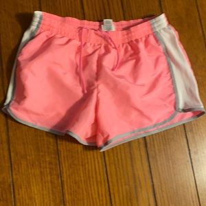 Danskin Now swim shorts L never worn. Pink